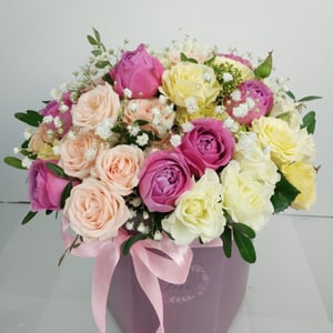 Hat box with flowers 'Summer meadow'