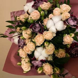 Blumenstrauß 'Cremiger Punsch'