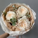 Ramo 'Rosa de peonía cremosa'