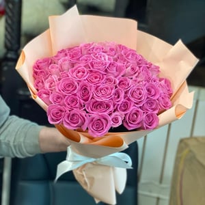 Bouquet of 51 pink roses