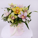 Hat box with flowers 'Pearl of my soul: Orchids in a hatbox'