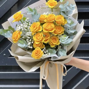 Golden Spray Rose Bouquet