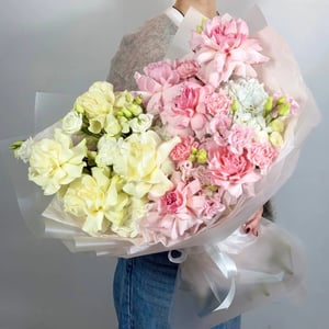 Blumenstrauß 'Der Kuss'