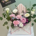 Flower box 'Sweet Sentiments'