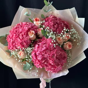 Bouquet 'Pink hydrangeas'