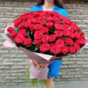 Ramo '101 rosas rojas con decoració'