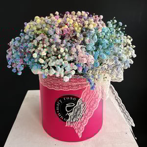 Hat box with flowers 'The scent of spring'