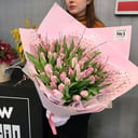 Ramo 'Tulipanes rosas para el 8 de marzo'