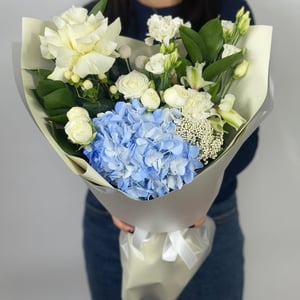 Букет «Палитра» из альстромерий и гвоздик