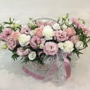 Flower basket 'Pink mist'