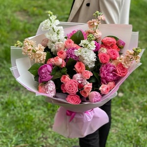 Author's bouquet of roses and matthiola