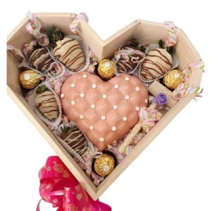 Wooden base with chocolate heart