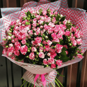 Bouquet of spray roses