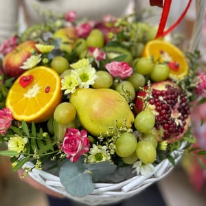 Fruit basket
