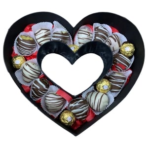 Herz mit Schokoladen-Erdbeeren