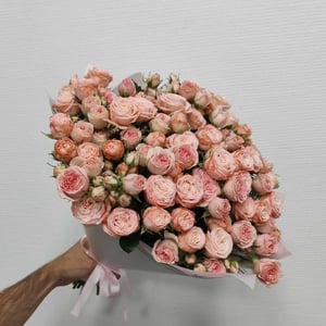Blumenstrauß '29 Rosen 'Madame Bombastik''