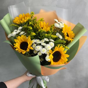 Blumenstrauß 'Zeit, glücklich zu sein'