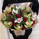 Bouquet 'Orchid in the garden'
