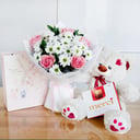 Air kiss with candies and a teddy bear