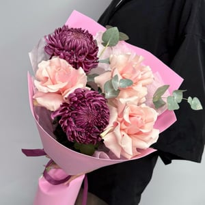 Bouquet aux teintes rubis