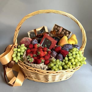 Summer Garden Fruit Basket