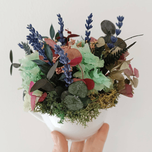 Taza de flores preservadas Bosque