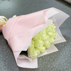 Blumenstrauß aus kenianischen Rosen