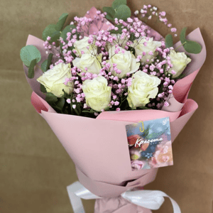 Bouquet of roses with greenery