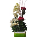 Flower box 'Arrangement of roses and orchids'