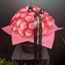 Blumenbox '101 Rosen im Wunderland Rosa'