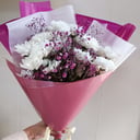 Blumenstrauß 'Chrysanthemenstrauß mit Schleierkraut'