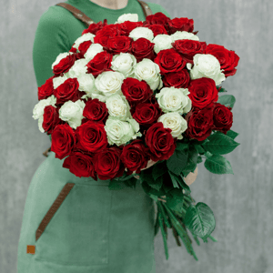 Bouquet '51 red and white rose'