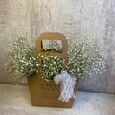 Blumenbox 'Tasche mit Gypsophila'