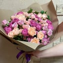 Ramo de 9 rosas peonía arbusto