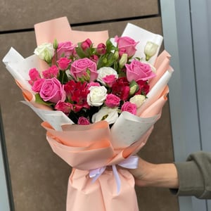 Blumenstrauß 'Sanfter Charme'