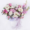 Hat box with flowers 'Melody of Colors'