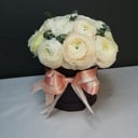 Hat box with flowers 'Style'