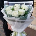 Bouquet of white roses