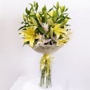 A boquet of 9 lilies