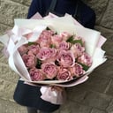 Bouquet of 19 Kenyan roses