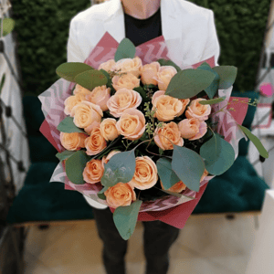 Bouquet of 29 Roses