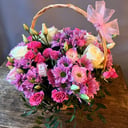 Flower basket 'Mix in a basket'