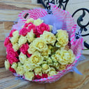 Ramo de rosas en spray (blanco, rosa)