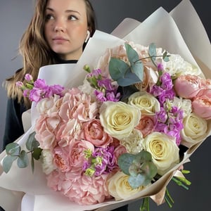 Chloe Bouquet