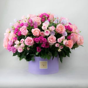 Gran composición en colores rosas