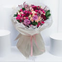 Ramo 'Delicia Carmesí y Lila'