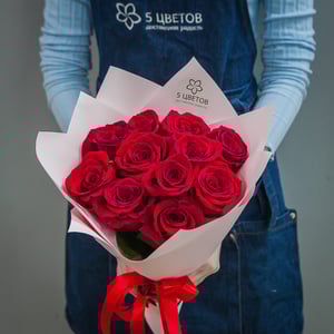 Bouquet of 11 red roses
