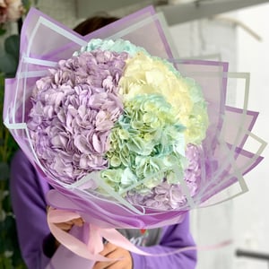 Airy hydrangea bouquet