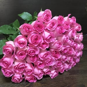 Blumenstrauß '51 rosa Rose 60 cm'