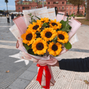 Special bouquet of sunflowers
